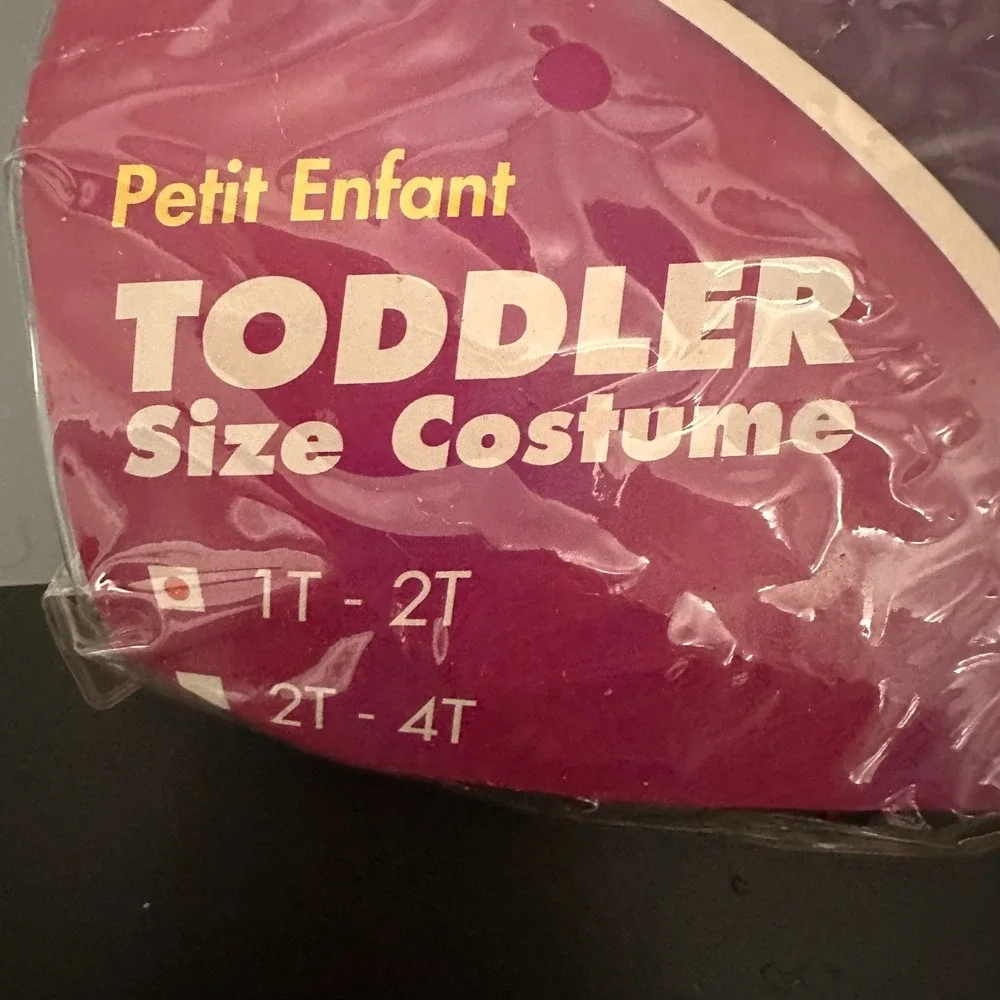 Spirit halloween lil